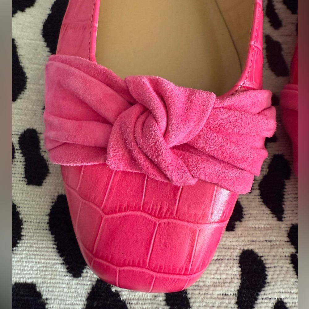 Hot Pink Croc-Embossed Talbots Women's Loafers Size 8M - Picture 7 of 14